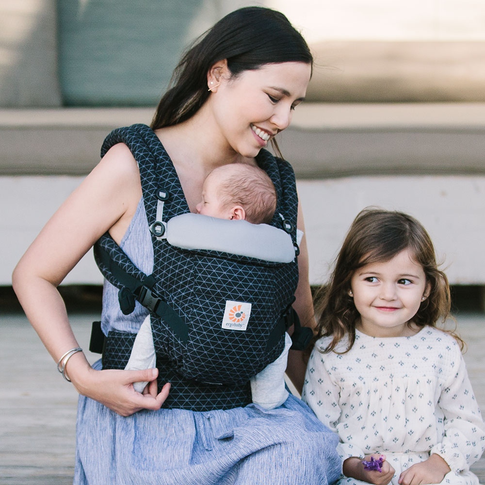 ergobaby adapt geo black